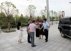 【鄭投產(chǎn)業(yè)園要聞】二七區委常委、宣傳部部長(cháng)崔世英一行蒞臨園區考察調研